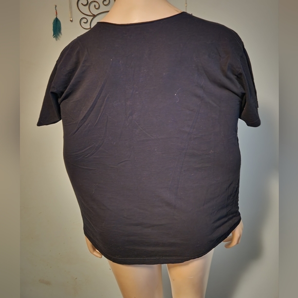 Jimi Hendrix crop neck tee - Picture 2 of 3